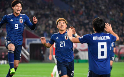 GOL DE JAPON!!! Miyoshi, a los 25 del primer tiempo, coloca la ventaja para el equipo Nipon